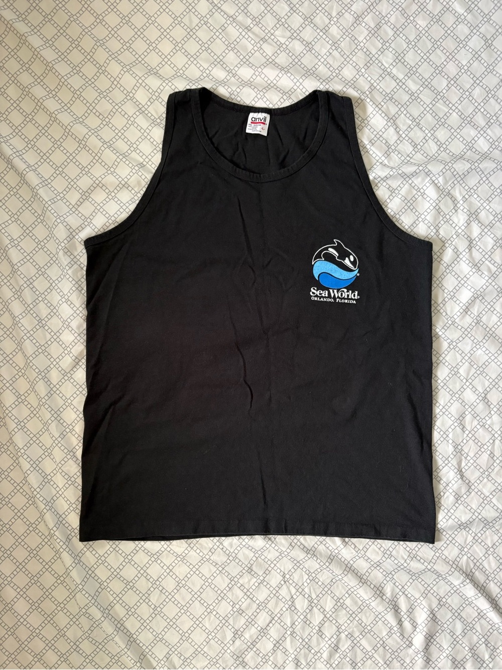 Vintage Single Stitch Avil Sea World Black Tank Top w/ Sweet Back Graphic